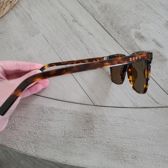 Diff Billie Xl Polarized Brown Tortoise Sunglasses - Picture 5 of 7